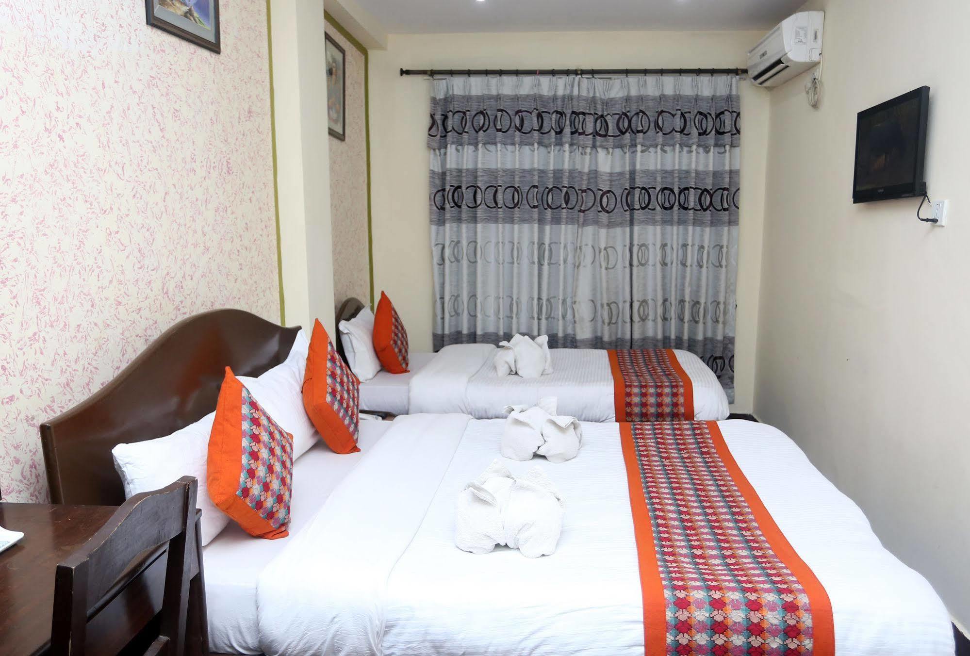 كاتماندو Oyo 153 Aster Hotel Nepal المظهر الخارجي الصورة