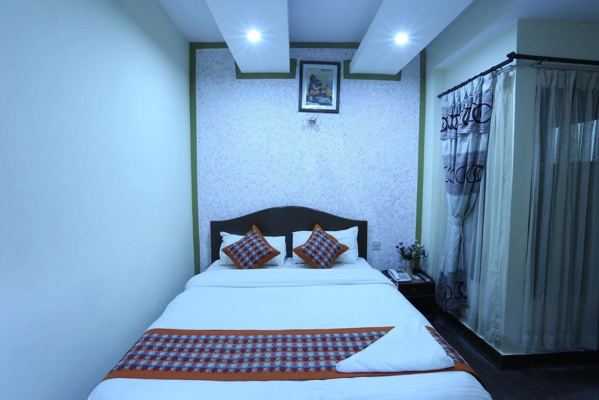 كاتماندو Oyo 153 Aster Hotel Nepal المظهر الخارجي الصورة
