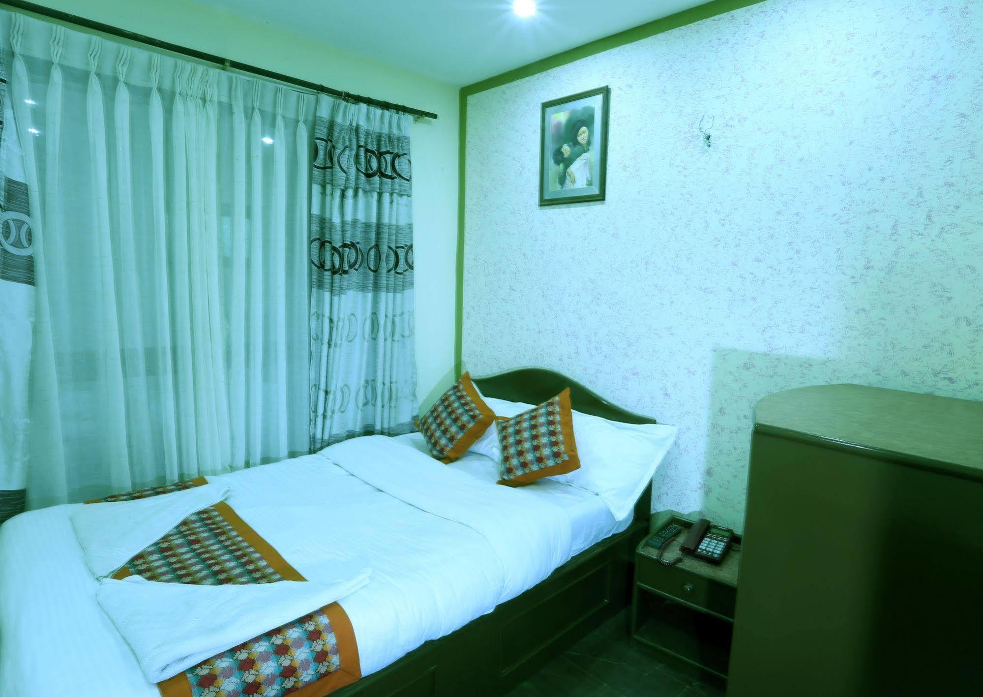 كاتماندو Oyo 153 Aster Hotel Nepal المظهر الخارجي الصورة
